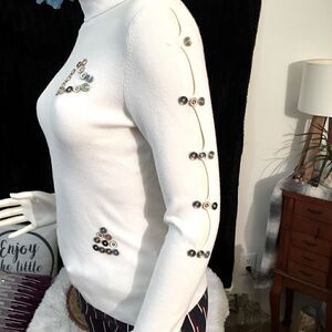 Vintage Button Lovers Button Sweater